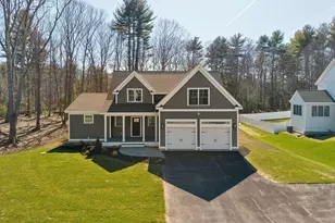 13 Washburn Farm Ln, Kittery, ME 03905 - Photo 2