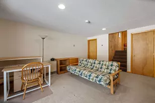 32 Loonwood Dr, Lincoln, NH 03251 - Photo 30