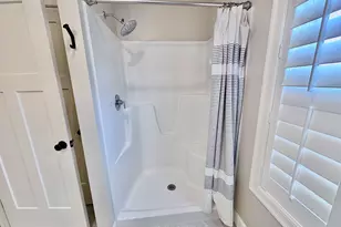 29 Lenox Dr, Dover, NH 03820 - Photo 18