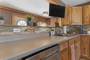 21 Bungy Rd, Colebrook, NH 03576 - Photo 24