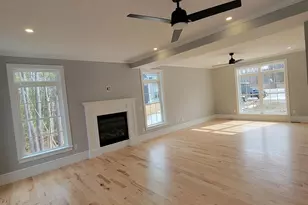 12 Zeland Dr, Dover, NH 03820 - Photo 10