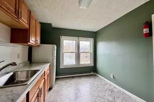 31 &amp 33 Colby St, Colebrook, NH 03576 - Photo 8