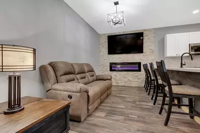 85 Main Street #101, Ludlow, VT 05149 - Photo 30