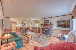 14 Adams Dr, Woodstock, NH 03262 - Photo 8