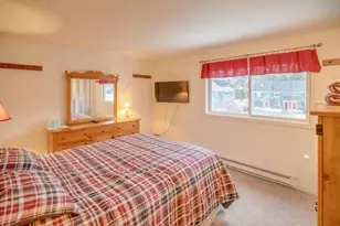 14 Adams Dr, Woodstock, NH 03262 - Photo 10