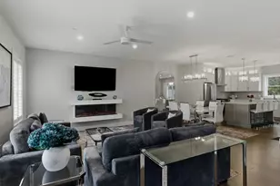 14 Elise Ave, Londonderry, NH 03053 - Photo 24