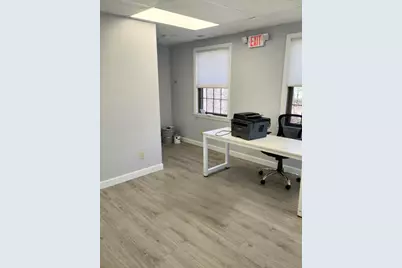904 Hanover Street #4, Manchester, NH 03110 - Photo 2