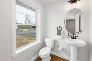 7C Mustang Dr, Litchfield, NH 03052 - Photo 36