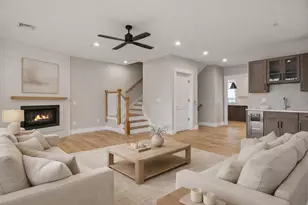 22 Little Bay Dr, Dover, NH 03820 - Photo 4