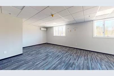 198 Londonderry Turnpike, Hooksett, NH 03106 - Photo 8