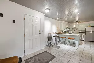 227 Main St, Lincoln, NH 03251 - Photo 10