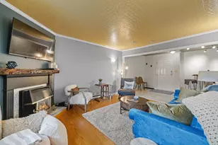 227 Main St, Lincoln, NH 03251 - Photo 12