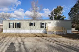 106 Fox Hill Ln, Franconia, NH 03580 - Photo 2