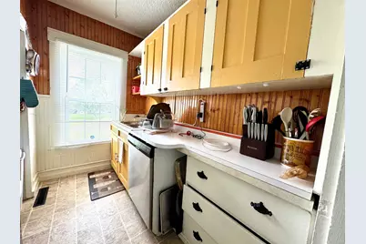 15 Park Street, Colebrook, NH 03576 - Photo 14