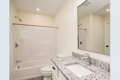 725 Central Avenue #301, Dover, NH 03820 - Photo 14