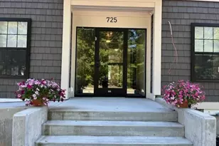 725 Central Ave, Dover, NH 03820 - Photo 2