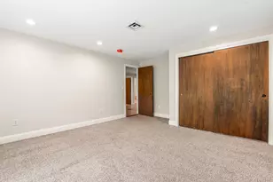 28 Olde Lantern Rd, Bedford, NH 03110 - Photo 32