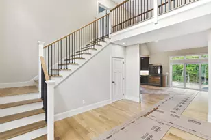 18 Grand Ave, Bedford, NH 03110 - Photo 4