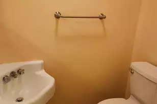 17 Burns Ave, Concord, NH 03301 - Photo 10