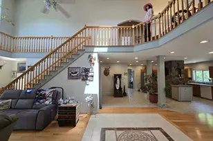 564 Main St, Fremont, NH 03044 - Photo 10