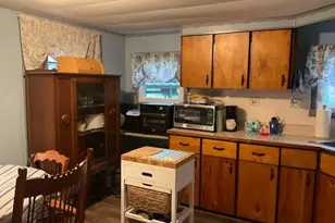 48 Robbins St, Hinsdale, NH 03451 - Photo 6