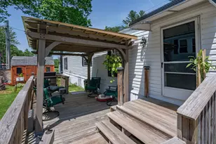 139 Rockingham Rd, Derry, NH 03038 - Photo 4