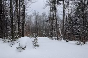 961 Maple St, Bethlehem, NH 03574 - Photo 1