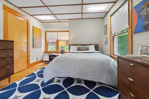 216 Prospect St, Berlin, NH 03570 - Photo 16