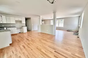 1 Blaisdell Ct, Raymond, NH 03077 - Photo 6