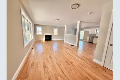 1 Blaisdell Court, Raymond, NH 03077 - Photo 4