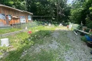6 Demers St, Berlin, NH 03570 - Photo 12