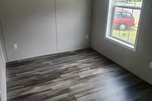 108 Cubb Ct, Windsor, VT 05089 - Photo 8