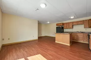 28 29 &amp 42 Railroad &amp Main Square, Plymouth, NH 03264 - Photo 12