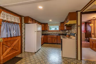 842 Main Street, Cavendish, VT 05153 - Photo 6