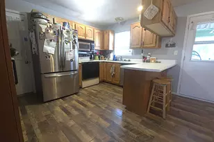 37 Androscoggin St, Gorham, NH 03581 - Photo 12