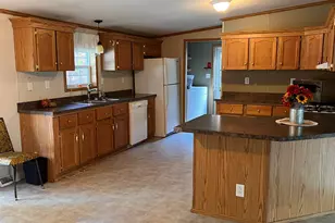 3 Goldfinch Rd, Barrington, NH 03825 - Photo 4