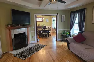 841 Beech St, Manchester, NH 03104 - Photo 18