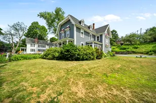 37 Park St, Newport, NH 03773 - Photo 6