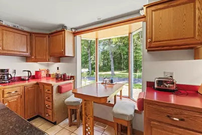 592 State Route 2, Shelburne, NH 03581 - Photo 14