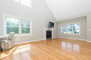 6 Chadwick Cir, Windham, NH 03087 - Photo 6