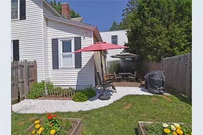 19 Spruce Street, Burlington, VT 05401 - Photo 6