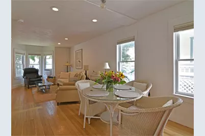 19 Spruce Street, Burlington, VT 05401 - Photo 4