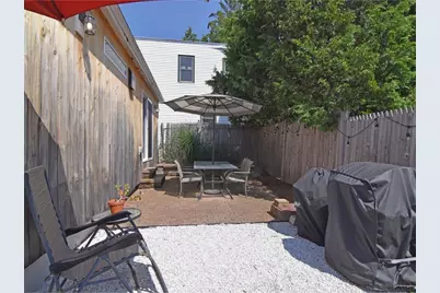 19 Spruce Street, Burlington, VT 05401 - Photo 38