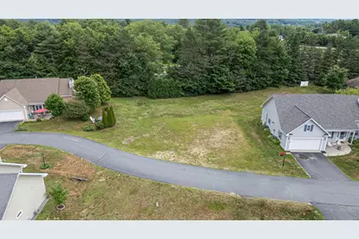 113 Waterford Lane, Springfield, VT 05150 - Photo 10