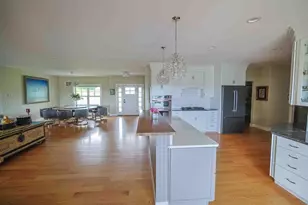 25 Fosters Dr, Dover, NH 03820 - Photo 14