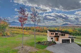 289 Ledgewood Dr, Bethlehem, NH 03574 - Photo 1