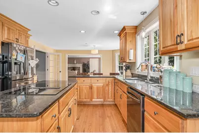 7 Oak Ridge Drive, Atkinson, NH 03811 - Photo 6