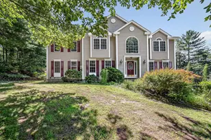 7 Oak Ridge Dr, Atkinson, NH 03811 - Photo 1