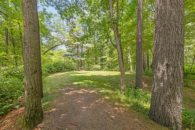 25 Chatfield Drive, Litchfield, NH 03052 - Photo 8