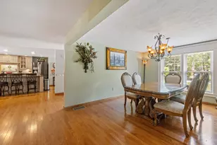 25 Chatfield Dr, Litchfield, NH 03052 - Photo 14